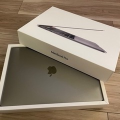 美品MacBook Pro 2020 1TB/16GB/i7/2.3G