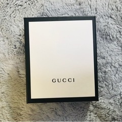 【ネット決済】GUCCI二つ折り財布