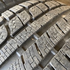 キャデラックホイール付スタッドレスタイヤ