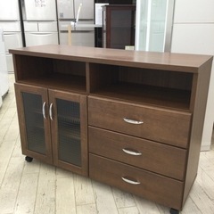 中村敬木工の1枚扉キッチンカウンターが入荷しました。