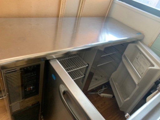 値下げしました！】ホシザキ業務用テーブル型冷凍冷蔵庫 | alfasaac.com