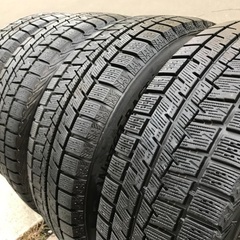 スタッドレスタイヤ215/60R16ホイール付き譲ります