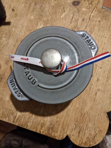 staub la cocotte de GOHAN １合炊き　グレー ストウブ 鍋