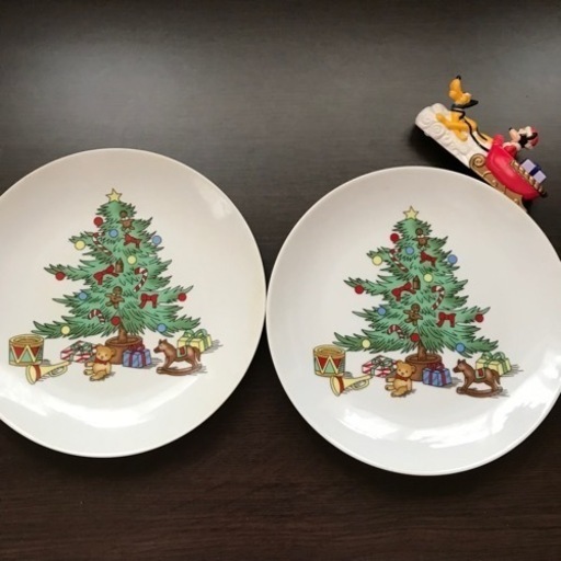 クリスマス 絵皿2枚です スマイル 八街の年中行事用品 クリスマス の中古あげます 譲ります ジモティーで不用品の処分