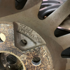 17インチホイール　タイヤ付き　溝あり