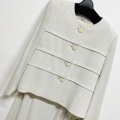 ベージュ キナリ 無地 スーツ 11号〜13号 シンプル 春夏 秋冬 白 きれい