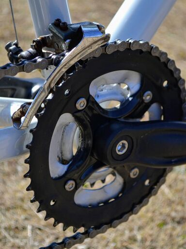 プジョー 3×8段変速アルミフレームクロスバイク PEUGEOT 3x8 speeds