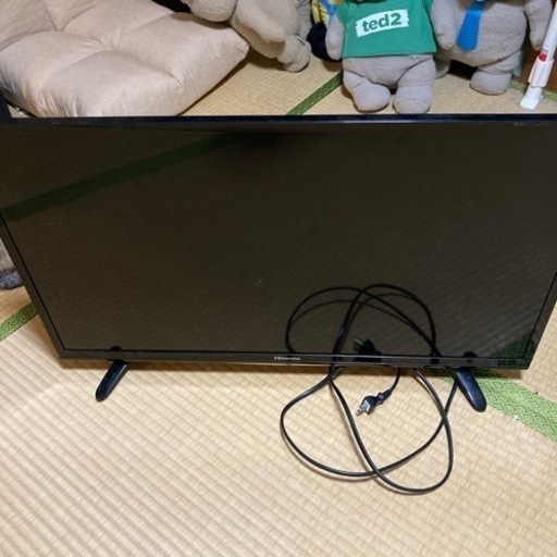 32型液晶テレビ　ハイセンス