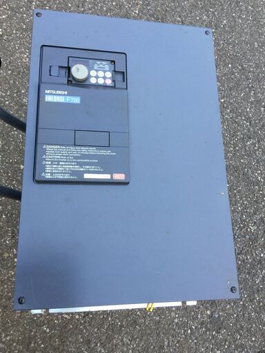 三菱 インバーター FREQROL FR-F740-37K 37KW IM.IPM対応