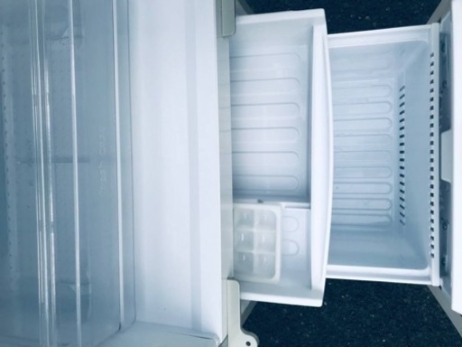 ①702番 シャープ✨ノンフロン冷凍冷蔵庫✨SJ-PD17X-N‼️