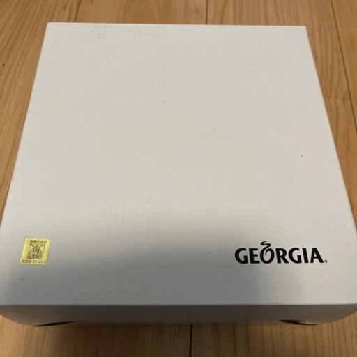 Georgia  1000名限定シャア専用ボイスクロック