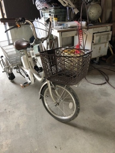 電動三輪自転車