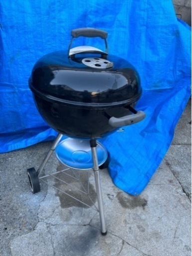 weber  BBQグリル  タイヤ付き