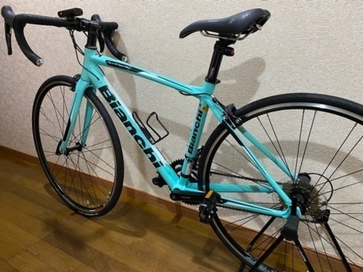 Bianchi ロードバイク／ヘルメットのセット