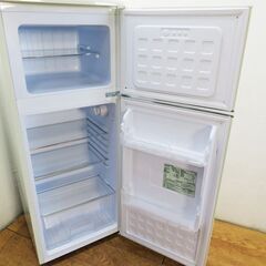 配達設置無料！ 2020年製 レトロデザイン オフホワイト 冷蔵庫 (KL19)