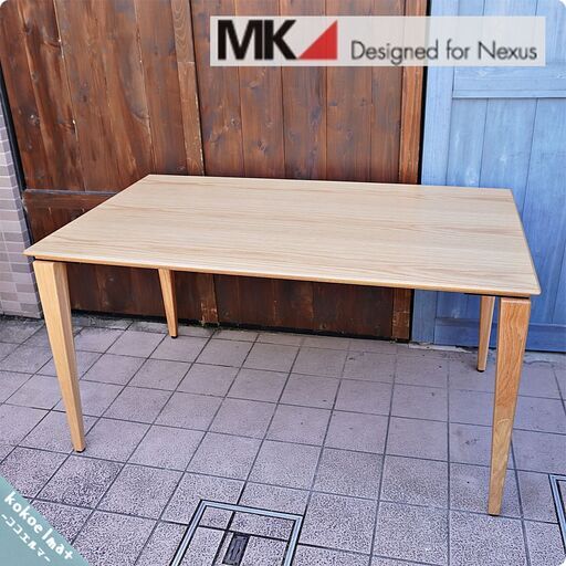 未使用品◆MK MAEDA （エムケーマエダ）よりDUAL NUOVO（デュアルヌーボ）ダイニングテーブルです。明るい色合いですっきりとしたデザインの食卓は北欧スタイルなどにおすすめ♪BL216