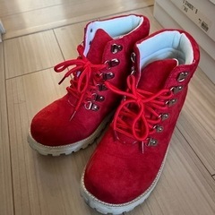 Lサイズ　レディース赤色革のブーツ