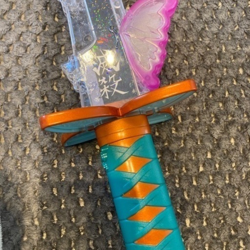 鬼滅の刃美品 デラックス胡蝶しのぶ日輪刀 ウリ坊 郡津のその他の中古あげます 譲ります ジモティーで不用品の処分