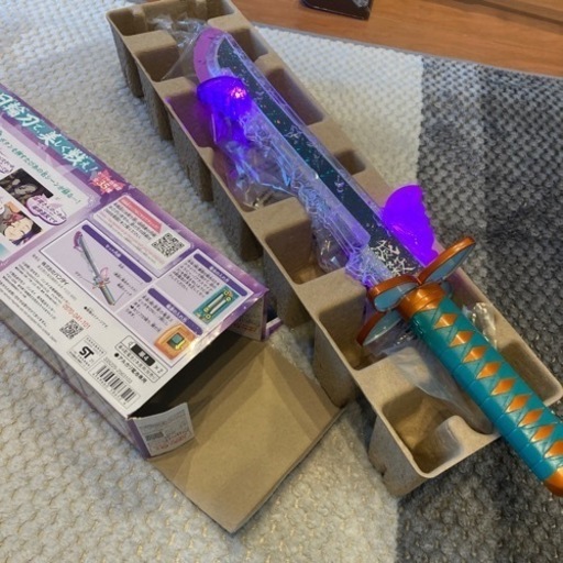 鬼滅の刃美品 デラックス胡蝶しのぶ日輪刀 ウリ坊 郡津のその他の中古あげます 譲ります ジモティーで不用品の処分