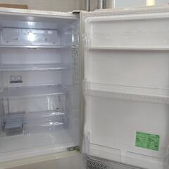 J048 ☆6ヶ月保証☆中型2D冷蔵庫 AQUA AQR-SD24A(MW) 2011年製