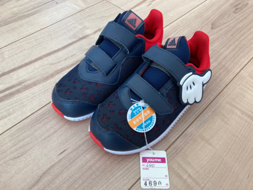 新品タグ付き 16cm Adidas アディダス ディズニー シューズ ふくちゃ 徳島のキッズ用品 子供用シューズ の中古あげます 譲ります ジモティーで不用品の処分