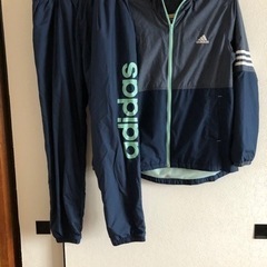 アディダス　adidas ウィンドブレーカー上下　160㎝