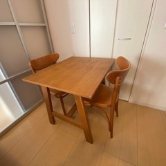 【ネット決済】unico （中古品）ダイニングテーブル、椅子×2脚