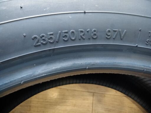 新車外し　TOYO　TRANPATH トーヨー　トランパス　R30　235/50R18