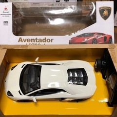 【新品】ラジコン　Aventador LP700-4