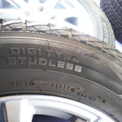 冬SUV用17インチ 富山☆美品☆2018年【~90％富山 手渡しもOK】CX8 CX5 マツダ CX-5 CX-8 エクストレイル CR-V 225/65R17 日本製 ダンロップ SJ-8 中古4本