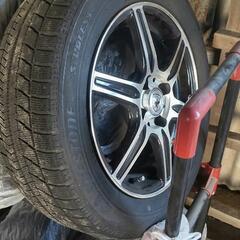 シエンタで使用のスタッドレス