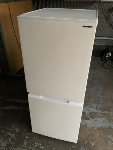 2021年　冷蔵庫　SHARP 2ドア　152L SJ-D15G-W シャープ　単身　一人暮らし　川崎区