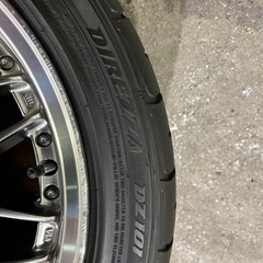 18インチホイール今日買ってくれる人都内なら届けに行きます