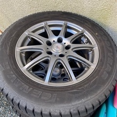 2019年製グッドイヤーアイスナビ 215/65R16 4本セット