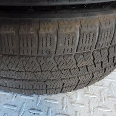 【ネット決済】スタッドレスタイヤ　　アルミ　185/60R15　...