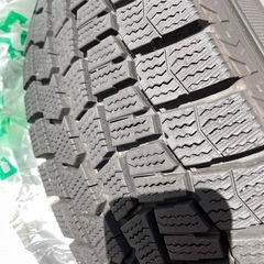 フリードスパイク　スタッドレスタイヤ　ホイール4本セット