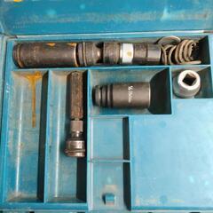 ★現状品 makita マキタ 18v 4.0Ah インパクトレンチ TW281D 電動工具 ◎