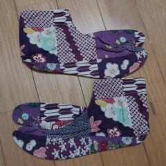 紫色の柄足袋