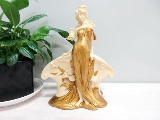 ■Studio Collection by veronese Design/ペーパーホルダー①■