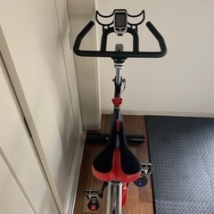 スピンバイク　エアロバイク　室内バイク　スピニング　屋内自転車