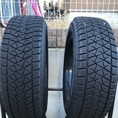 17インチスタッドレスタイヤ(ハリアーに装着)