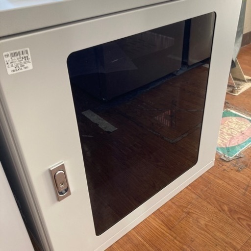 川村電気産業　サーバーラック入荷しました！