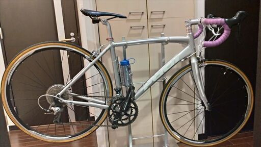 FUJI ロードバイク カスタム（引取りのみ）
