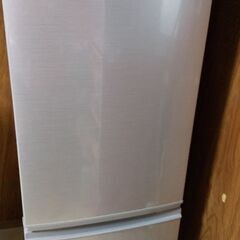 受け渡し予定者あり❗️SHARPノンフロン冷凍冷蔵庫