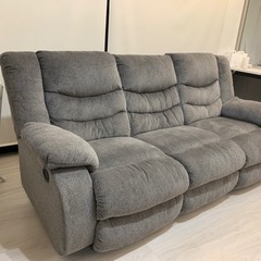 リビング　ソファー