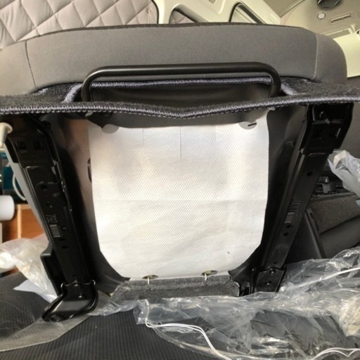 ハイエース6型DXGLパッケージ、運転席、助手席シート