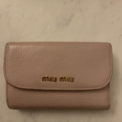 【ネット決済】miumiu 折りたたみ財布