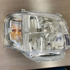美品 ハイエース 3型 ヘッドライト DEPO ハロゲン 品番08-212-11Q1RMX