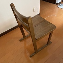 木椅子 - 家具