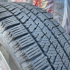 【室内保管】スタッドレスタイヤ　195 R65 15ブリザック